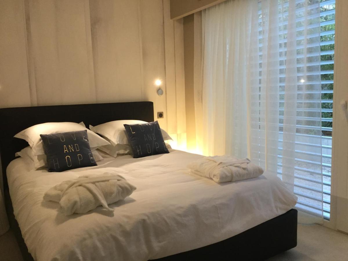 Villa Catleya Appart Hotel Saint-Raphael  Luaran gambar